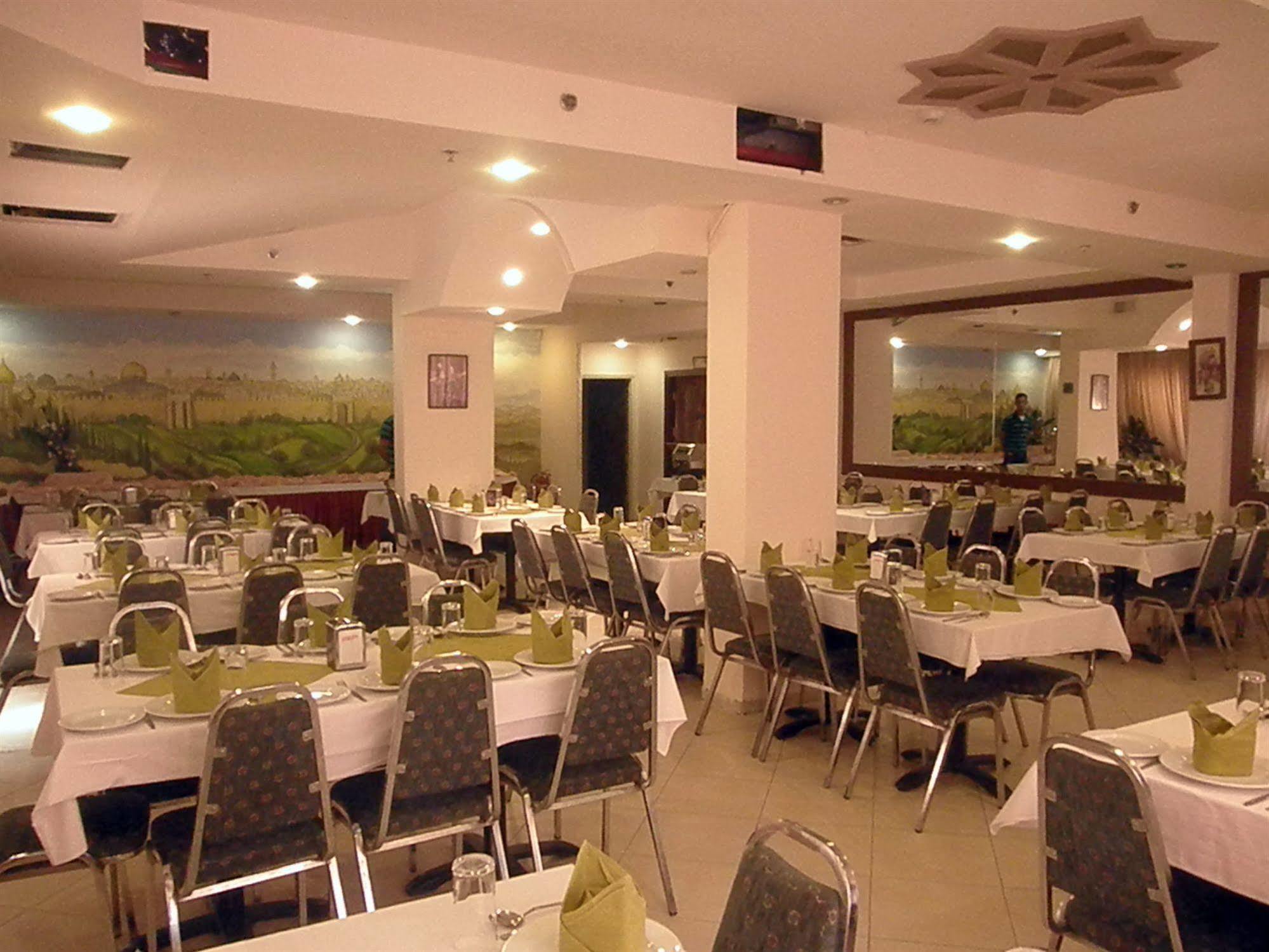 Commodore Hotel Baitulmaqdis Luaran gambar